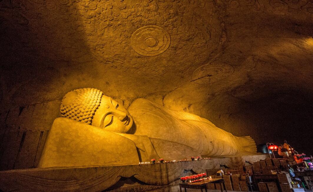 亚洲第一大卧佛